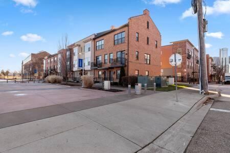 Corporate Housing By Mgm Leilighet Detroit Eksteriør bilde